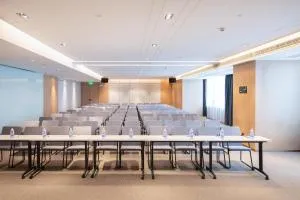 Image 4 of Atour Hotel Wuhan International Expo Center