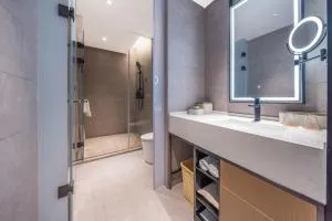 Image 4 of Atour Hotel Wuhan Optics Valley Plaza Nationalities University