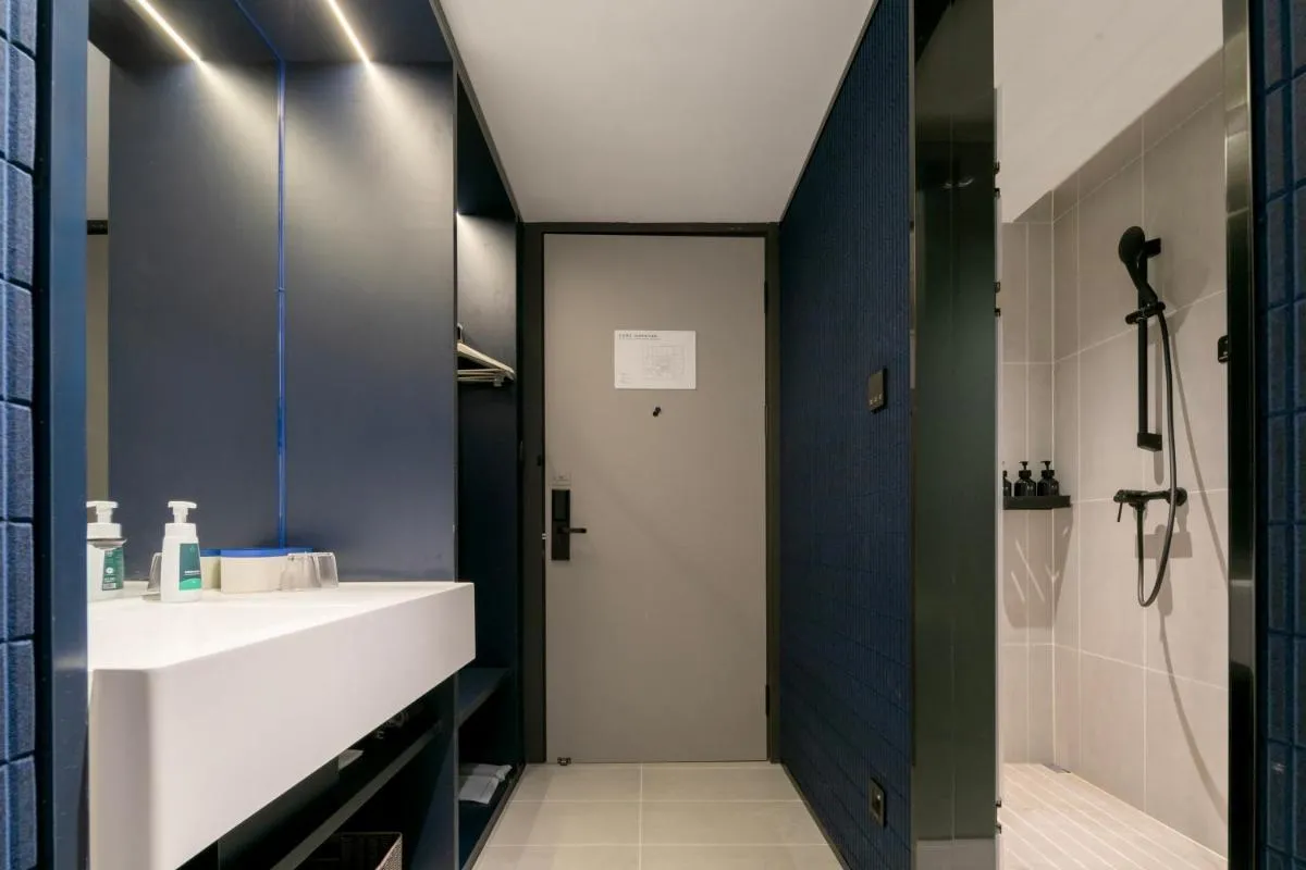 Image 6 of Atour Light Hotel Wuhan Wanxiang City Xinhua Road