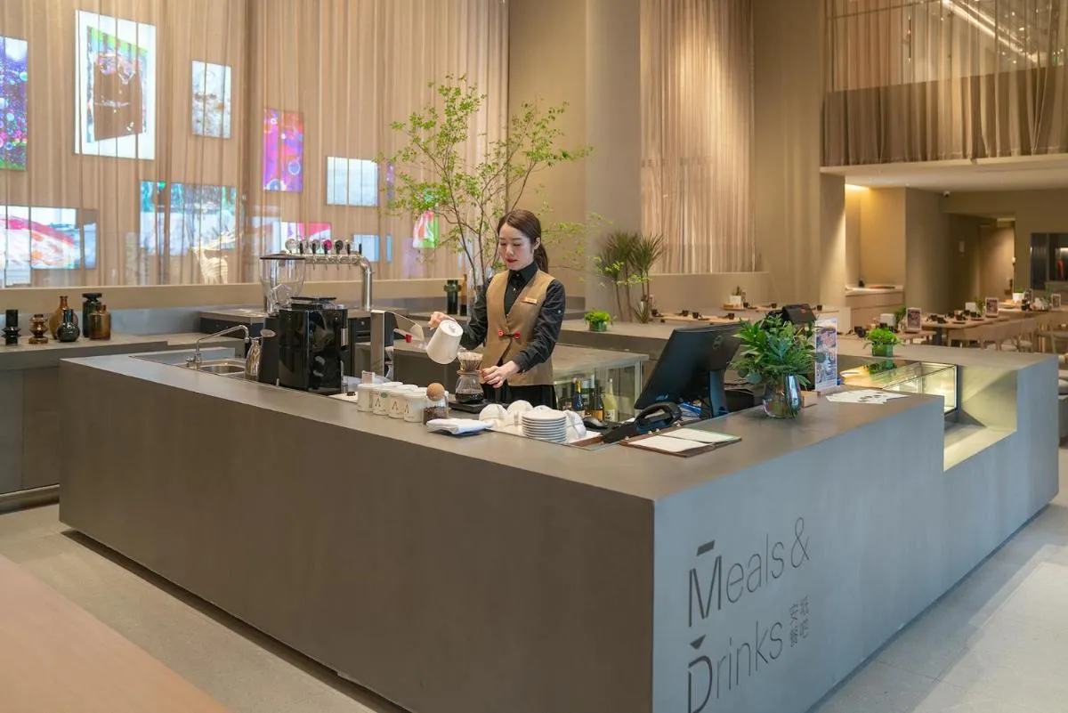 Image 2 of HOTEL ANDI Townscape Wuhan