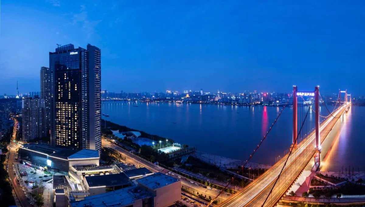 Image 4 of Hilton Wuhan Yangtze Riverside