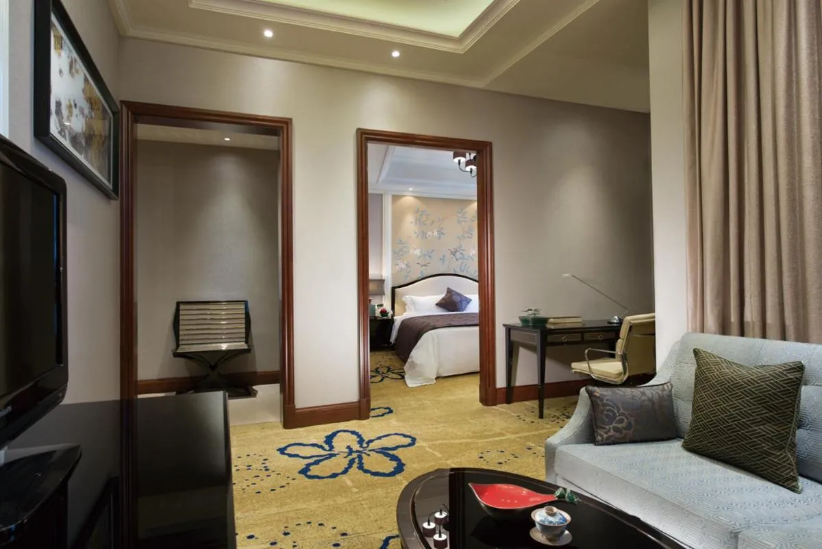 Image 5 of Ramada Plaza Tianlu Hotel