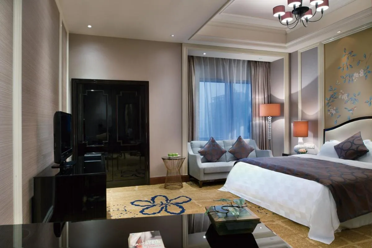 Image 6 of Ramada Plaza Tianlu Hotel