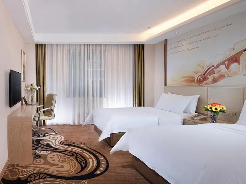 Image 6 of Vienna Hotel (East Plaza of WuHan High-Speed Railway Station)