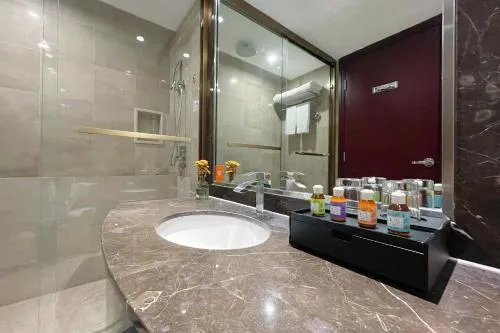 Image 1 of Wuhan Hongguang Hotel