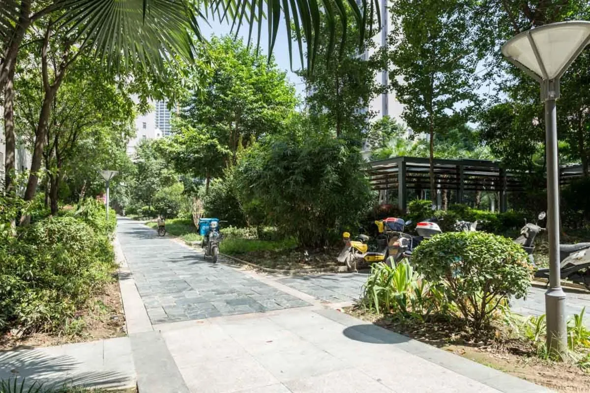 Image 5 of Wuhan Jianghan·Hankou Railway Station· Locals Apartment 00120600