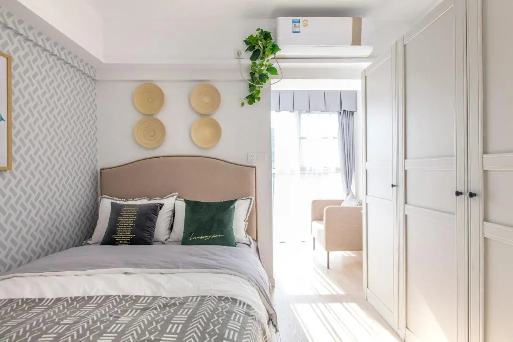 Image of Wuhan Wuchang·Hualin Huabu Lane· Locals Apartment 00142780