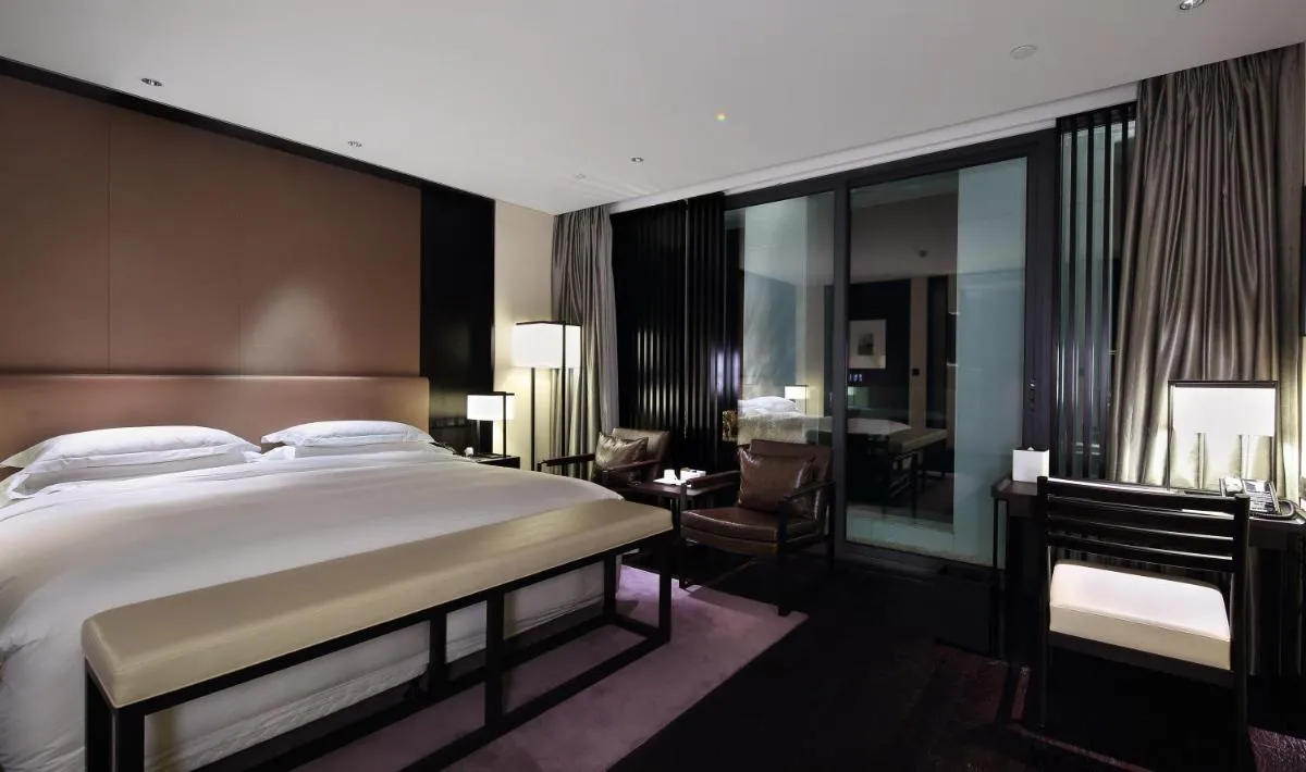 Image 1 of Wuhan Ziyuan Hotel
