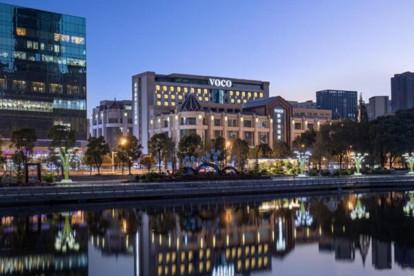 voco Wuhan Xinhua