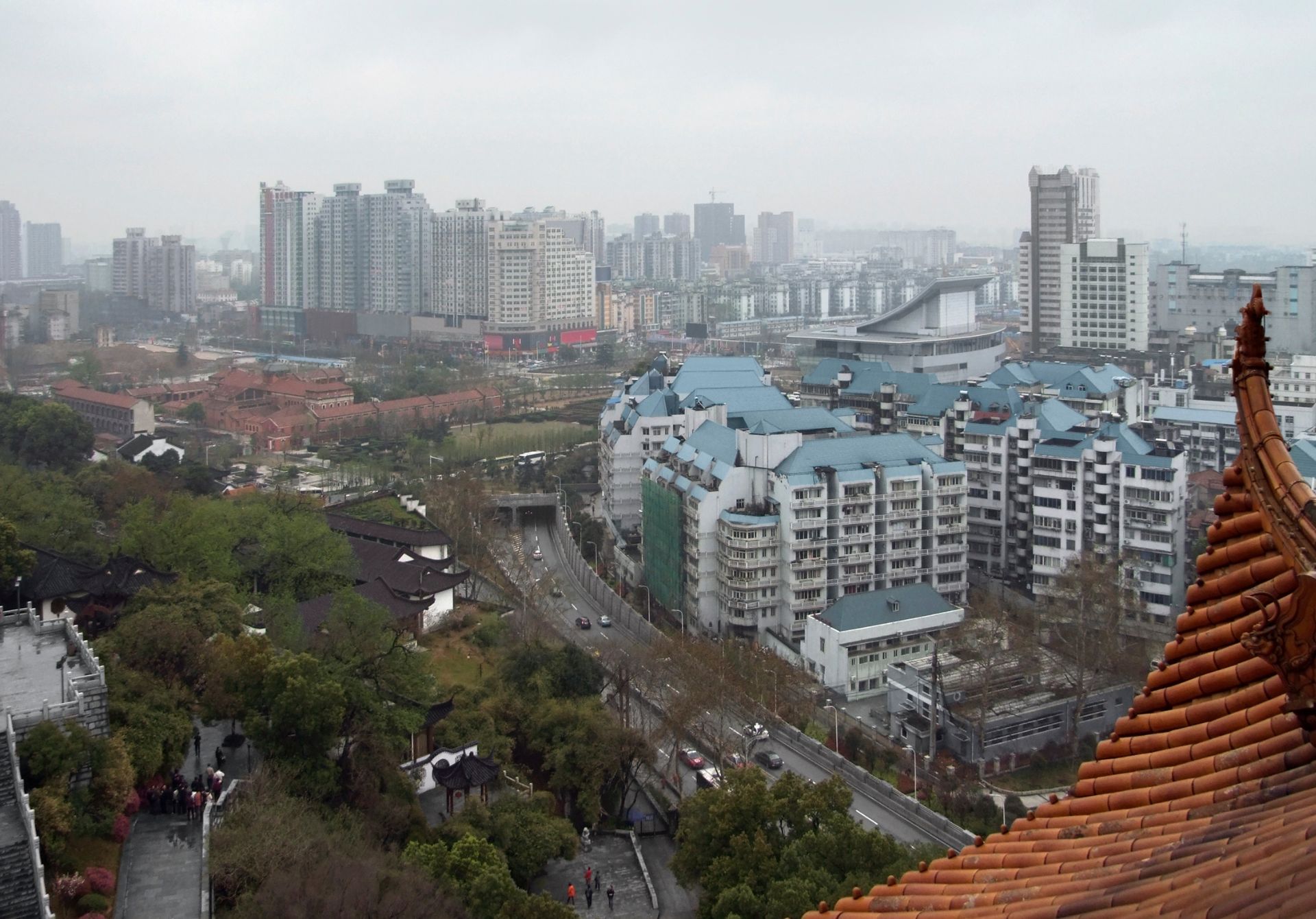 Hubu Alley